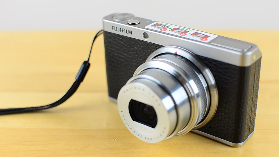 FujiFilm XF1 Review 01 - FujiFilm XF1 Camera